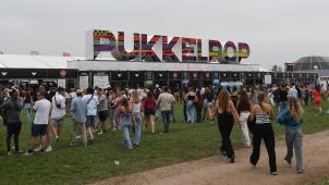 <p>Die Organisatoren rechnen damit, dass das Musikevent an vier Tagen über 180.000 Musikfans in seinen Bann ziehen wird.</p>