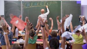 <p>Ecolo fordert eine ausgewogenere Schulferientaktung in der Deutschsprachigen Gemeinschaft.</p>