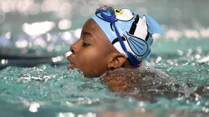 <p>Auf Initiative des Eupener Schwimmvereins sollen mehr Kinder schwimmen lernen.</p>