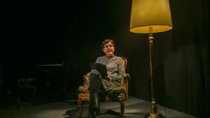 <p>Einfach Text und Vortragende. Isabelle Brüll liest „Herrn K.s Lieblingstier“ (Bertolt Brecht).</p>