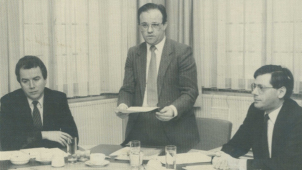 <p>Marcel Lejoly, Bruno Fagnoul und Joseph Maraite (v.l.) bildeten die erste Regierung der Deutschsprachigen Gemeinschaft.</p>