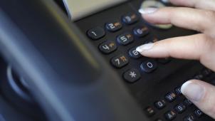 <p>Verbraucher sollten die Preise der Telefonverträge immer miteinander vergleichen.</p>