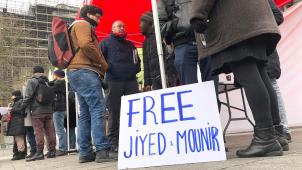 <p>Gewerkschaften protestierten für die Freilassung von Mounir Tahri und Jiyed.</p>