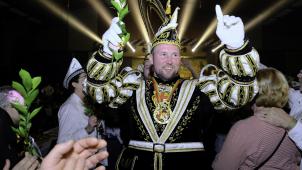 <p>Prinz Marco I. wird proklamiert.</p>