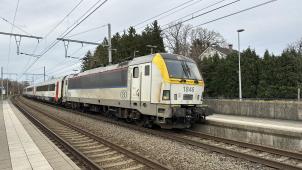 <p>Die Bahnlinie S41 am Hergenrather Bahnhof.</p>