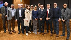 <p>DG-Politiker und Special Olypics Belgium unterzeichnen eine Charta für mehr Inklusion im Sport.</p>