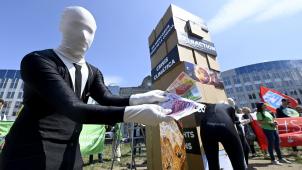 <p>Protest im vergangenen Sommer in Brüssel gegen das EU-Mercosur-Freihandelsabkommen. Auch im Parlament der DG stößt das Vertragswerk auf eine breite Ablehnung.</p>