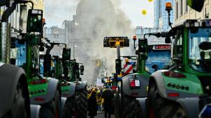 <p>So wie bereits am 1. Februar wollen belgische Landwirte am kommenden Montag das Brüsseler Europaviertel mit Traktoren blockieren.</p>
