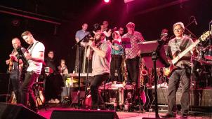 <p>Die Projektband stand bereits zwei Mal erfolgreich auf der Twilight-Bühne.</p>