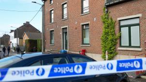 <p>Der Verdächtige eröffnete das Feuer auf die Polizeibeamten.</p>