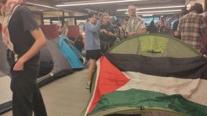 <p>Ein der KU Leuven machten rund 70 Studenten mit Zelten mobil.</p>