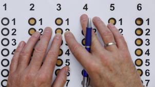 <p>Lupe VoG lädt zu „Politik-Bingo“ in St.Vith und Eupen ein.</p>