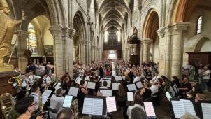 <p>Viel Applaus gab es für die Ostbelgier auch in der Kirche von Châlons en Champagne</p>