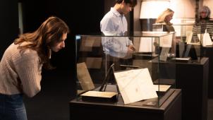 <p>Die Da Vinci-Ausstellung in Lüttich ist eine Reise in die Vergangenheit, um mehr über diesen Mann zu erfahren, der den geheimen Gesetzen der Natur auf der Spur war.</p>