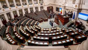 <p>Noch ist der Plenarsaal der Abgeordnetenkammer leer. Die konstituierende Sitzung ist für Juli geplant.</p>