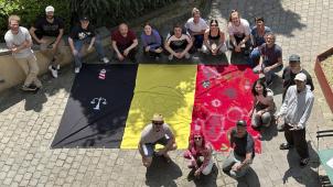 <p>17 Streetworker aus den drei Sprachgemeinschaften Belgiens trafen sich zu einem gemeinsamen Arbeitstreffen in Eupen und Brüssel.</p>