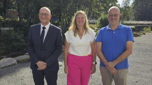 <p>Laurie Van Isacker (Mitte), Volker Klinges (l.) und Thomas Tychon (r.)</p>