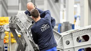 <p>Beim flämischen Unternehmen Sabca werden Höhenleitwerke für die F-35-Kampfjets gefertigt.</p>