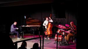 <p>Das Pablo Caminero Trio präsentierte feinsten Flamenco-Jazz im Schlachthof.</p>
