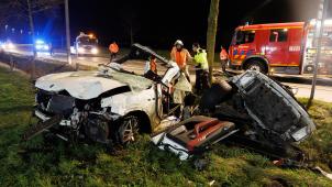 <p>Bei diesem schweren Unfall im Februar 2023 in Lichtervelde kamen drei Personen ums Leben.</p>