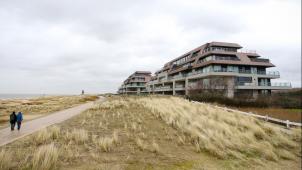 <p>Ein Blick auf den Komplex Finis Terrae in Knokke-Heist</p>