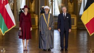 <p>König Philippe und Königin Mathilde begrüßten den Sultan von Oman im Königspalast.</p>