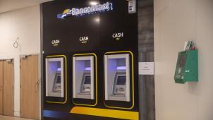 <p>Batopins Cash-Automaten haben vielerorts herkömmliche Bankfilialen ersetzt.</p>