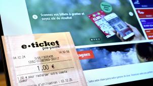 <p>Den Daten der Nationalbank ist zu entnehmen, dasss Didier Reynders innerhalb eines Jahres seine beiden Spielerkonten mit jeweils fast 25.000 Euro an E-Tickets aufgeladen hat. Kein anderer Spieler kommt auch nur annähernd an diesen Betrag heran.</p>