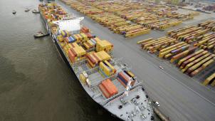 <p>Laut Planbüro wäre eine vollständige Störung des Handels mit strategischen Gütern für die belgische Wirtschaft verkraftbar (Bild: Hafen Antwerpen).</p>