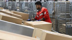 <p>Paket-Sortierzentrum von Bpost in Antwerpen</p>