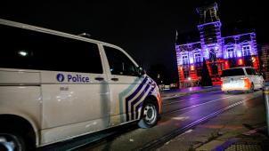 <p>Polizeieinsatz im Anderlechter Problemviertel Cureghem in der Silvesternacht</p>