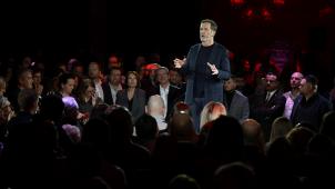 <p>PS-Chef Paul Magnette bei seiner Rede in Brüssel</p>