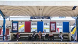 <p>Für die Stadt Charleroi hat eine schnellere Zugverbindung nach Brüssel eine höhere Priorität als die Anbindung des örtlichen Flughafens an das Schienennetz.</p>