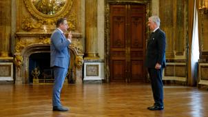 <p>Bart De Wever legte am Montag vor König Philippe den Eid ab.</p>