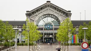 <p>Ein auf den Bahnhof von Charleroi</p>