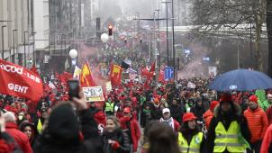 <p>Brüssel im Protestmodus: Widerstand gegen Reformen wächst</p>