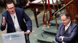 <p>PTB-Chef Raoul Hedebouw (l.) und Premier Bart De Wever sind sich auch in der Frage der transatlantischen Beziehunge nicht einig.</p>
