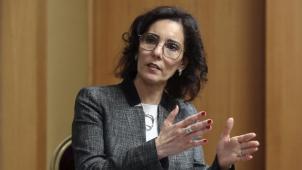 <p>Hadja Lahbib ist angesichts der globalen Situation in Sorge.</p>