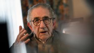 <p>Willy Claes hat sich zu Wort gemeldet.</p>