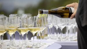 <p>Die Belgier trinken weniger Wein.</p>