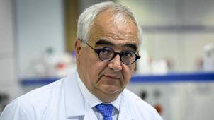<p>CEO Paul Stoffels kündigte am Montagabend seinen schrittweisen Rückzug.</p>