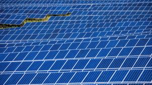 <p>Solarenergie ist ein zentrales Element für Bnewables intelligente Speichersysteme.</p>