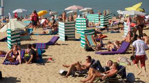 <p>Viele Menschen nutzten den 1. Mai, um das sonnige Wetter am Meer zu genießen.</p>