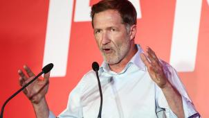 <p>Nach dem 1. Mai zog PS-Chef Magnette am Freitag abermals vom Leder gegen die „Rechts-Regierungen“.</p>