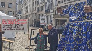 <p>Als „Sabine, die Riesin der Würde“ wurde die Figur getauft.</p>