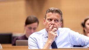 <p>„Die Justiz darf nicht zum Angriff auf die Exekutive genutzt werden“, warnt Ex-Minister Van Tigchelt.</p>