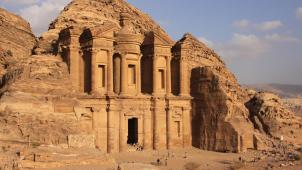 <p>Die Felsenstadt Petra in Jordanien ist eine Touristenattraktion.</p>