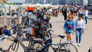 <p>Die Strandpromenade von Knokke am 2. Mai</p>