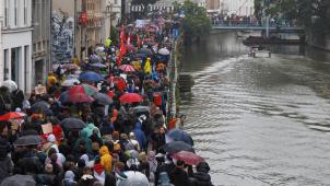 <p>Rund 2.000 Menschen demonstrieren in Gent für Palästina.</p>