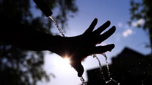 <p>Der Sommer gibt Gas – aber eine Hitzewelle bleibt wohl aus.</p>